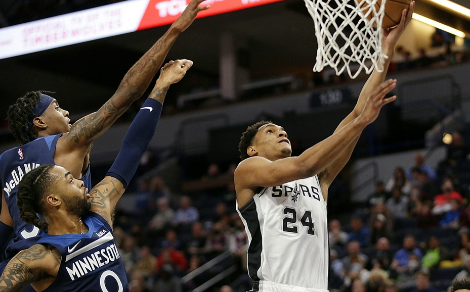 开云体育在线-索伯车队完胜阿斯顿马丁，拉塞尔状态火热