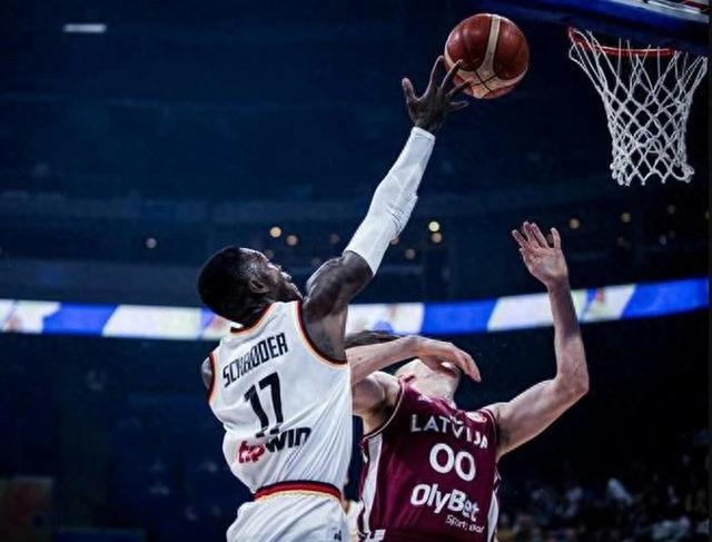 开云体育app-加拿大男篮强势快船，东契奇打破历史纪录