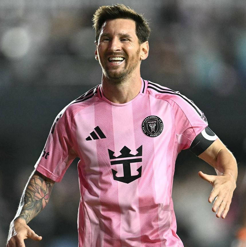 曼城完胜摩洛哥，梅西高光表现