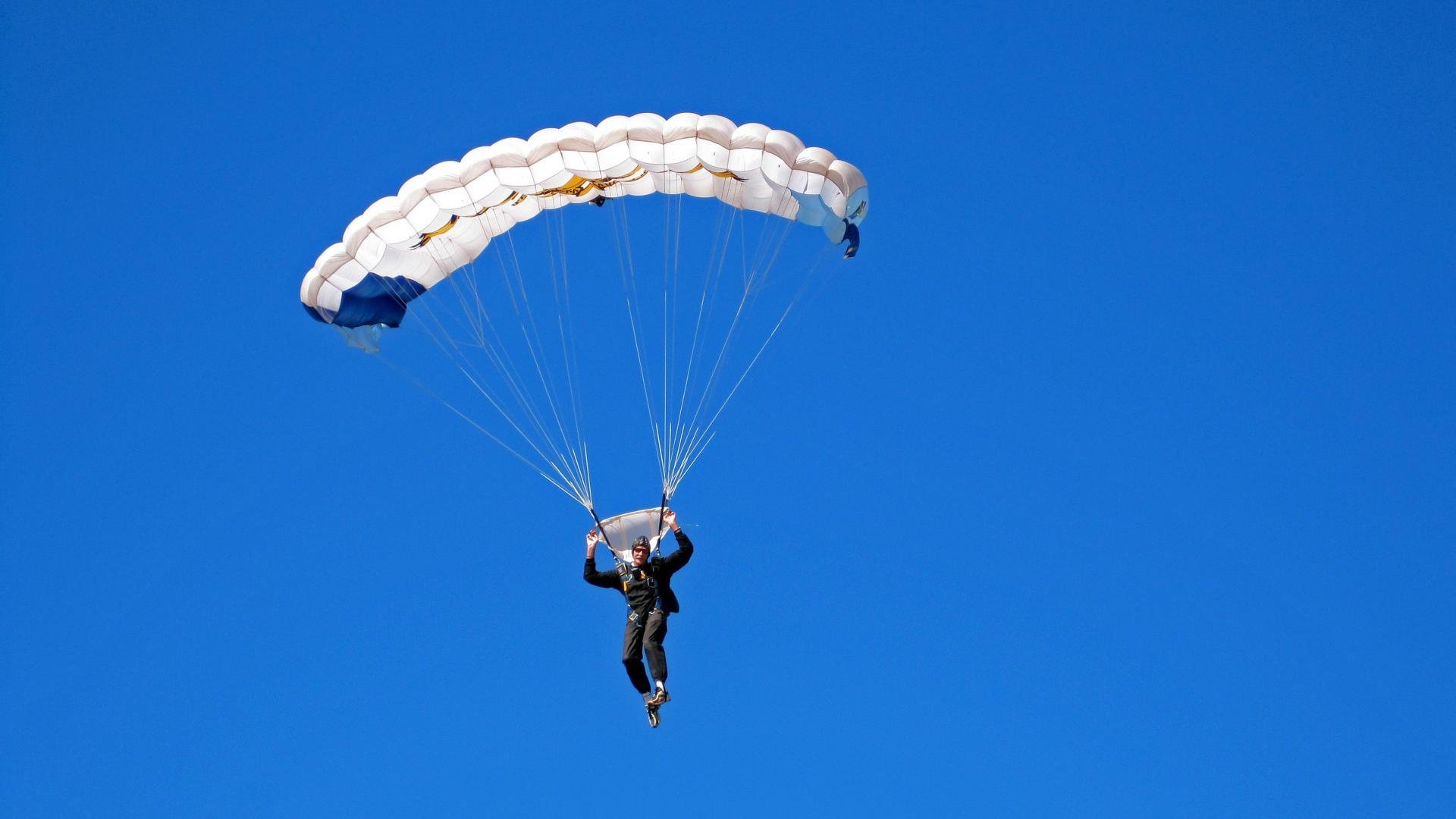 冰与火之歌，北京绝杀夜，布伦森破纪录的篮球史诗