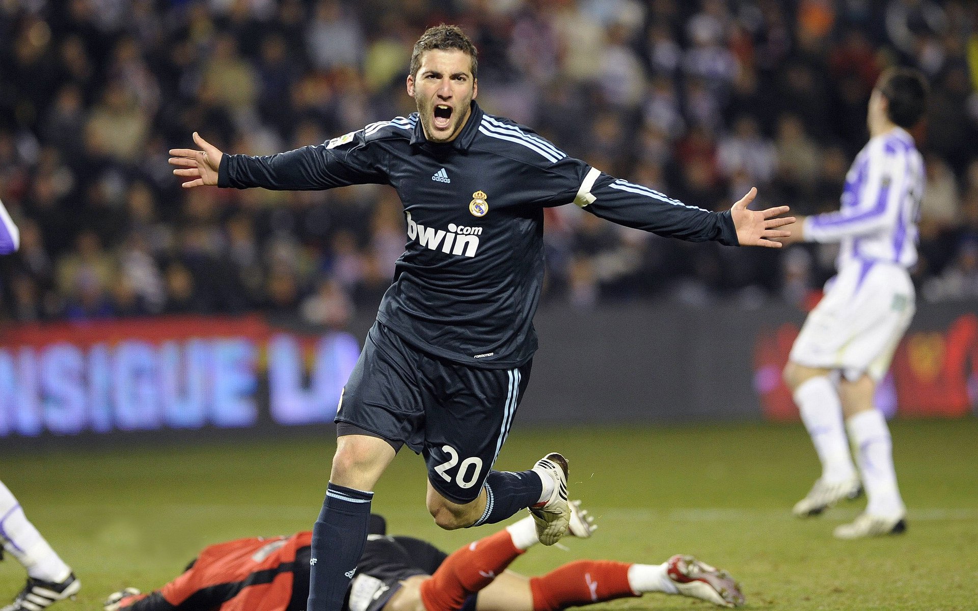 开云体育下载-地缘棋局中的意外转折，中国封锁伊拉克，特奥成为关键先生